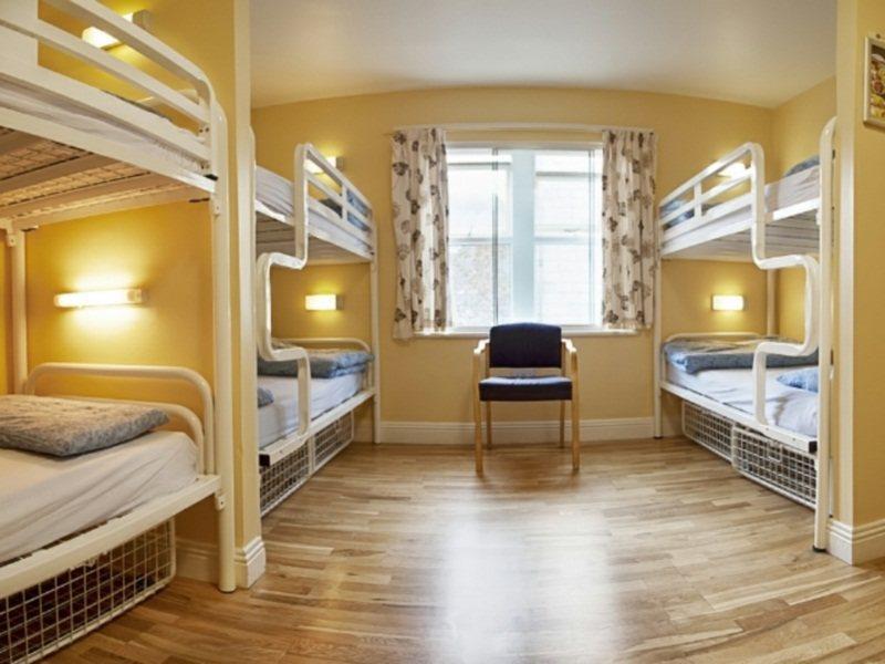 Snoozles Quay Street Tourist Hostel Galway Esterno foto